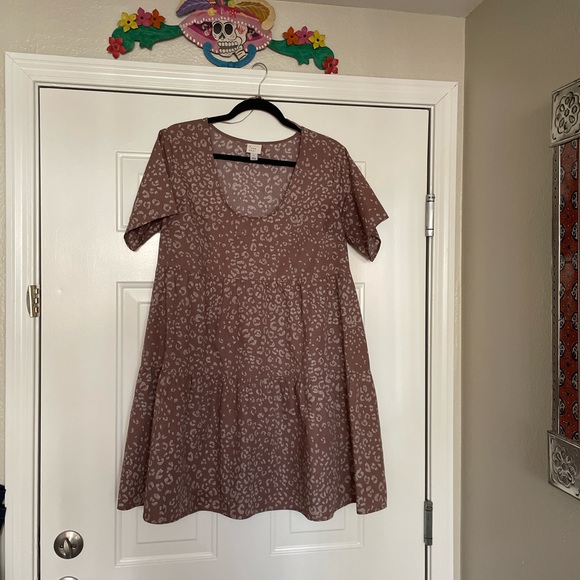 Dress - Picture 2 of 4